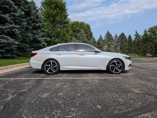White 2018 Honda Accord Sport