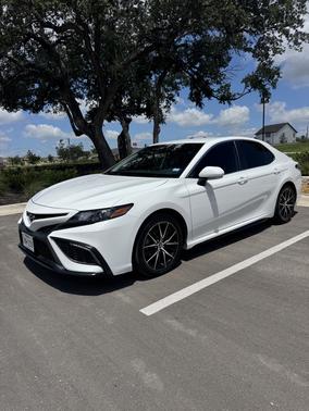 2022 Toyota Camry SE Nightshade