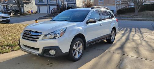 2013 Subaru Outback 3.6R Limited