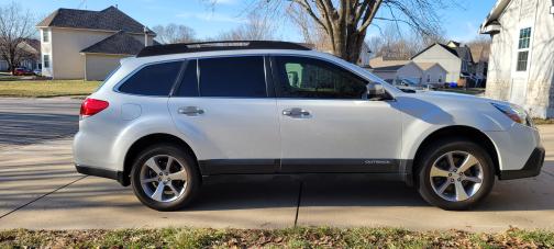 2013 Subaru Outback 3.6R Limited