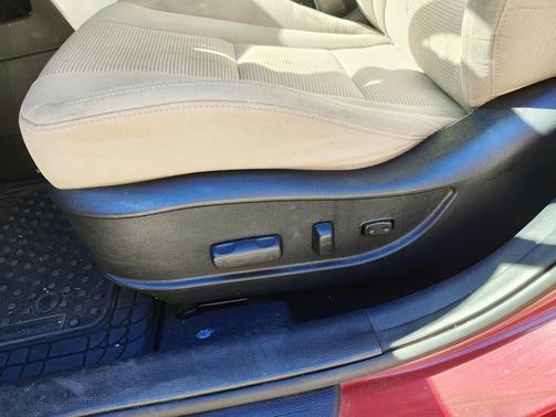 2016 Hyundai Elantra GT Base