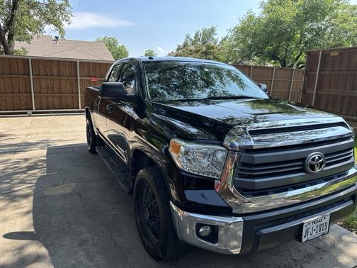 2015 Toyota Tundra SR5