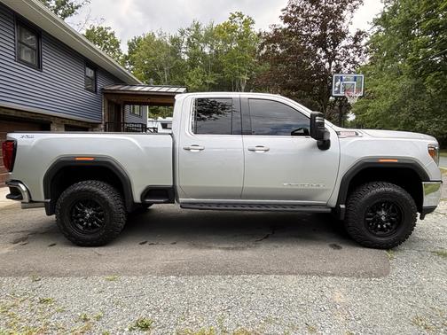 2021 GMC Sierra 2500 SLE