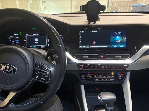 Blue 2020 Kia Niro Touring SE