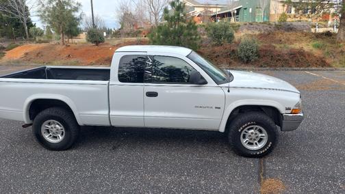 2000 Dodge Dakota SLT