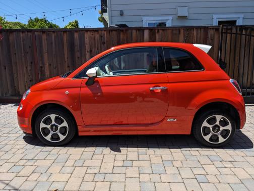 2013 FIAT 500e Battery Electric
