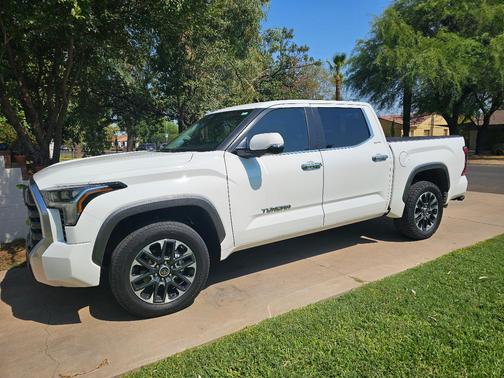 White 2024 Toyota Tundra Limited