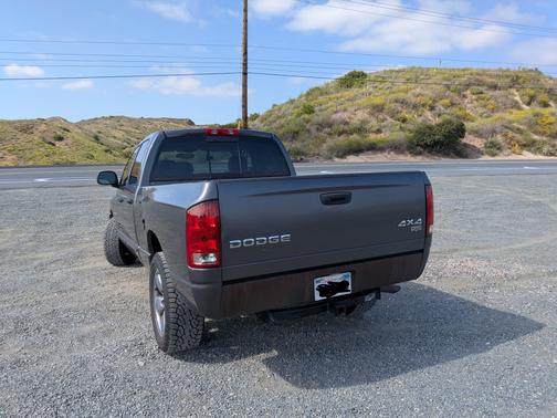 2004 Dodge Ram 1500 SLT Quad Cab