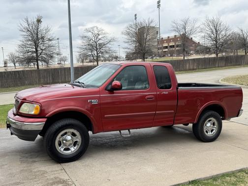 2002 Ford F-150 Lariat SuperCab