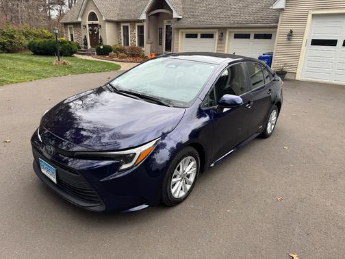 2023 Toyota Corolla Hybrid LE