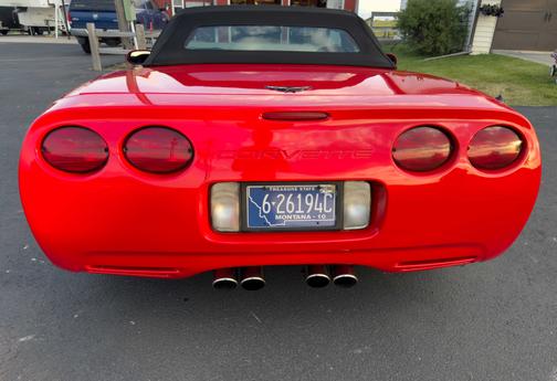 2001 Chevrolet Corvette Base