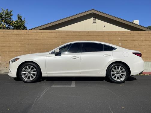 2016 Mazda Mazda6 i Sport