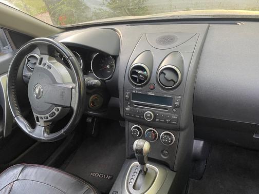 2010 Nissan Rogue SL