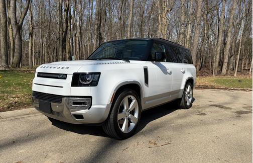 2023 Land Rover Defender First Edition