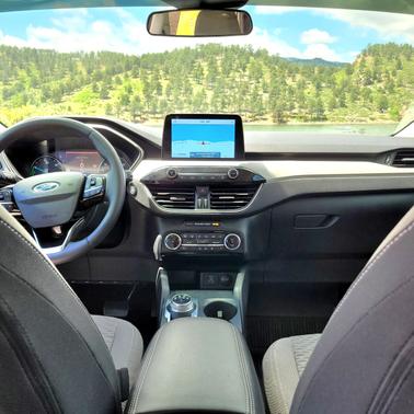 Gray 2022 Ford Escape SE Hybrid