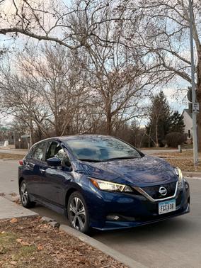 2020 Nissan Leaf SV PLUS
