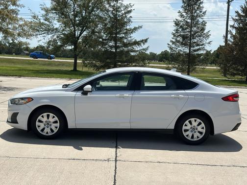 2020 Ford Fusion S