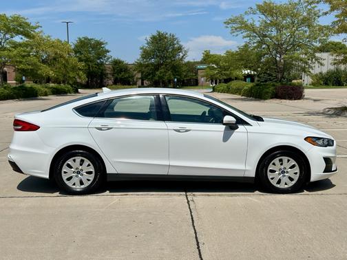 2020 Ford Fusion S