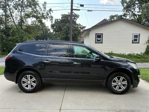 Black 2015 Chevrolet Traverse 2LT