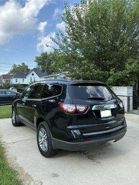 Black 2015 Chevrolet Traverse 2LT