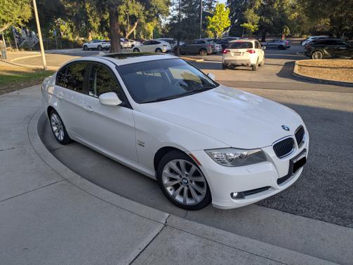 2011 BMW 328 i xDrive
