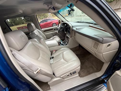 Blue 2003 Cadillac Escalade EXT Base