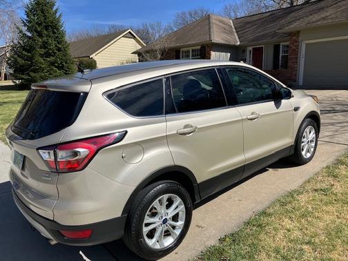Gold 2017 Ford Escape SE