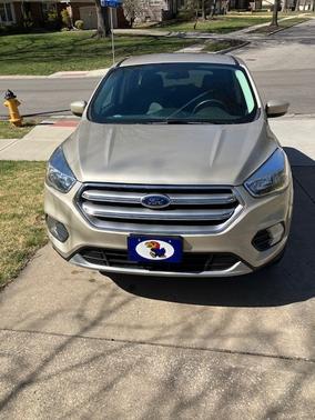 Gold 2017 Ford Escape SE