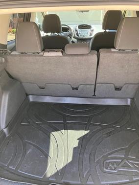 Gold 2017 Ford Escape SE