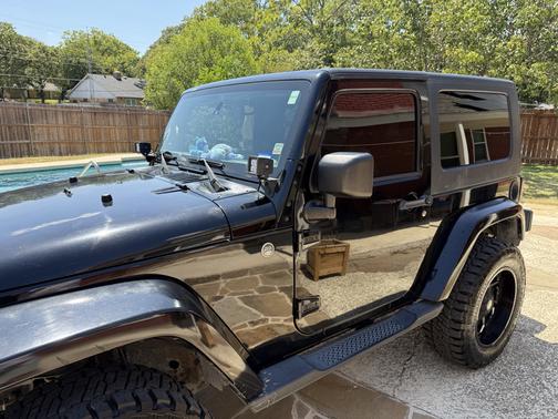 Black 2008 Jeep Wrangler Sahara