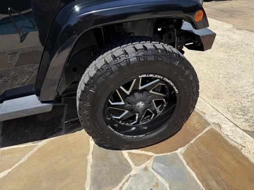 Black 2008 Jeep Wrangler Sahara