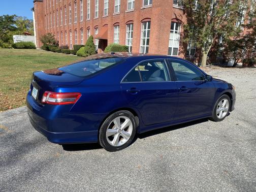 2011 Toyota Camry SE