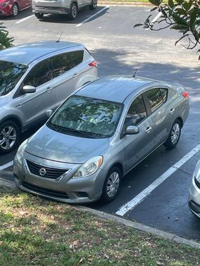 Gray 2012 Nissan Versa 1.6 SV