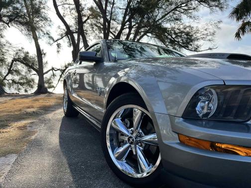2009 Ford Mustang GT Premium
