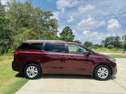 2016 Kia Sedona LX