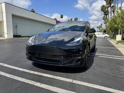 2023 Tesla Model Y Long Range