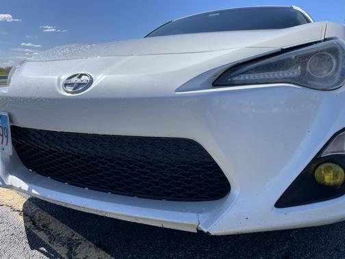 White 2013 Scion FR-S Base