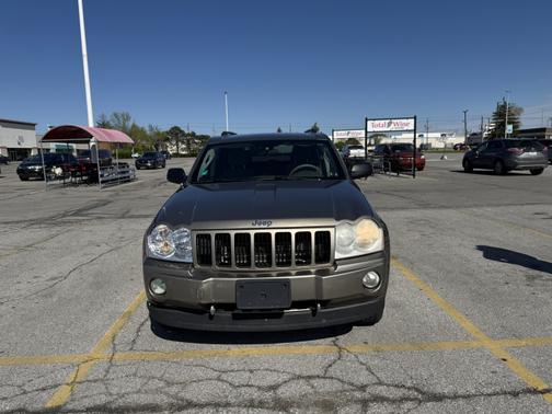 2006 Jeep Grand Cherokee Laredo