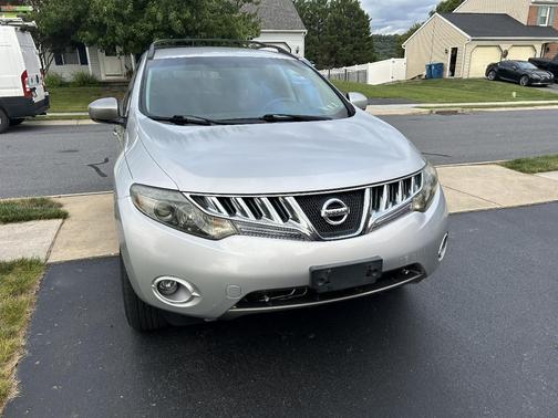 Silver 2009 Nissan Murano SL