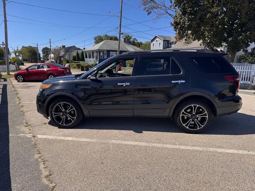 2013 Ford Explorer Sport