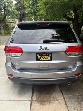 Silver 2015 Jeep Grand Cherokee Limited