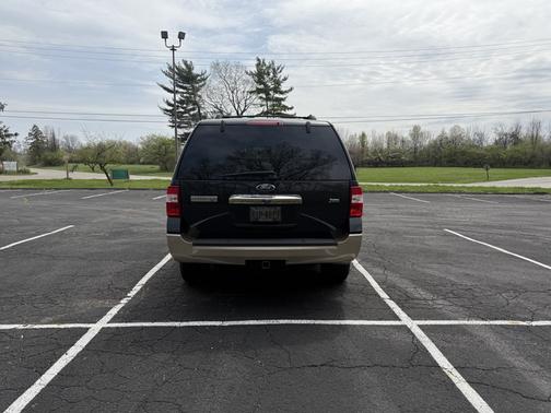 2011 Ford Expedition XLT