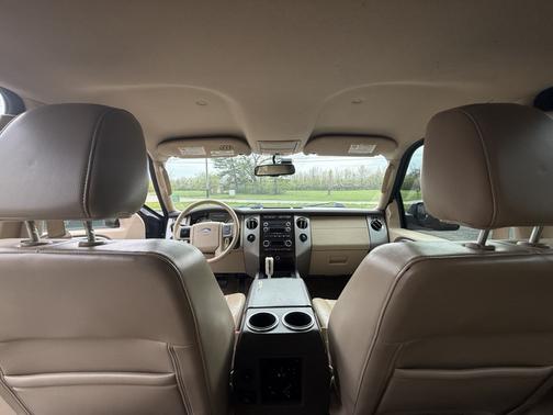 2011 Ford Expedition XLT