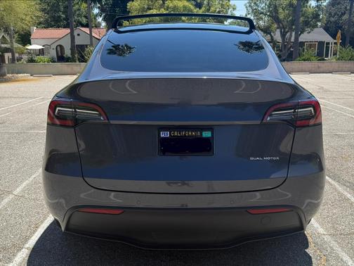 Gray 2022 Tesla Model Y Long Range