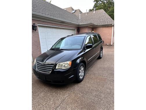 2010 Chrysler Town & Country Touring