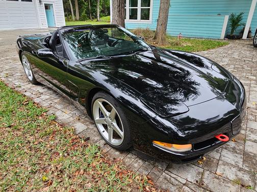 Black 2001 Chevrolet Corvette Base