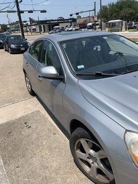 Silver 2013 Volvo S60 T5