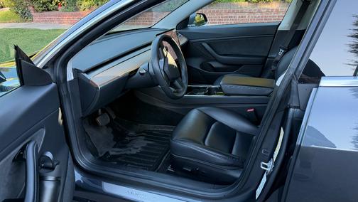 2020 Tesla Model 3 Long Range