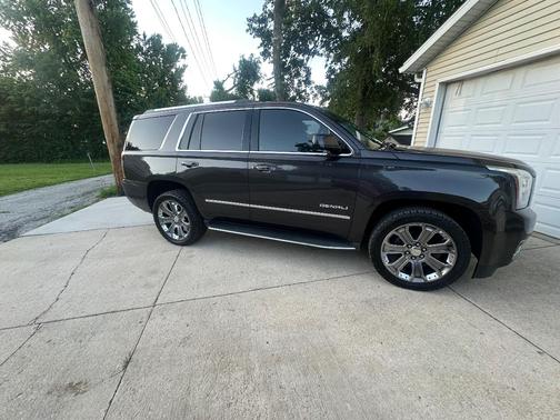 Brown 2015 GMC Yukon Denali