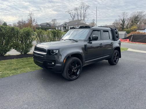 2022 Land Rover Defender S